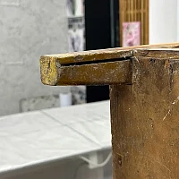 Ножка тумбы до реставрации